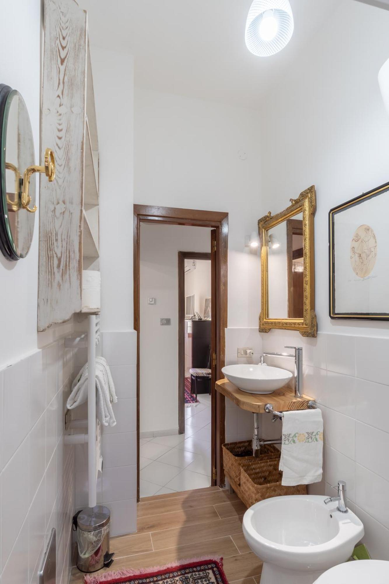 Casa Vacanza Angelina Via Mercanti Centro Storico Salerno Zewnętrze zdjęcie
